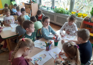 Dzieci rysują Panią Wiosnę