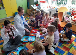 Szpital Pluszowego Misia w Grupie Biedronek