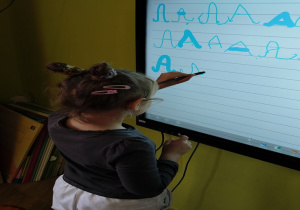 piszemy literkę na ekranie