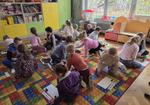 zabawa Zapasy wiewiórki