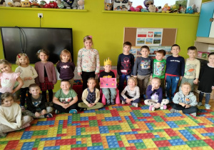 pamiątkowe zdjęcie grupowe