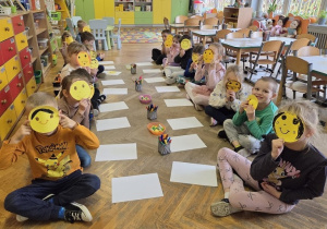 pokaz powstałych minek