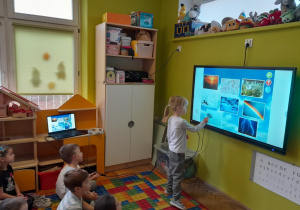 Dzieci poznają zjawiska atmosferyczne