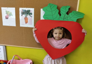 dziewczynka buraczek