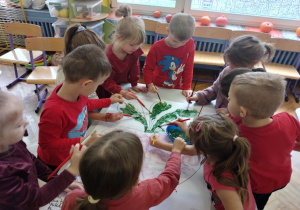 malujemy farbami w zespole