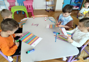 truskawki w trakcie pracy