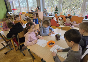 rysowanie listu do świętego Mikołaja