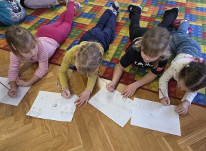 Odkrywamy tajemnicę kalendarza adwentowego.