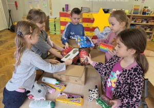 pakowanie prezentów