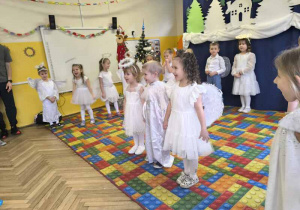 Dzieci mówią wiersze