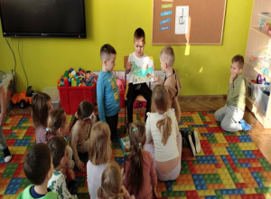 Innowacja ,,Przedszkolak w krainie liter'' - ,,Wędrująca książka'' część 5