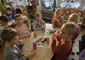 poczęstunek od solenizanta