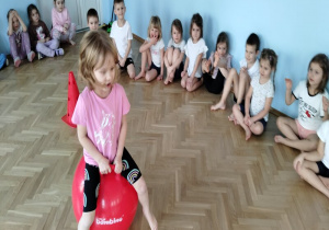 pokonujemy tor przeszkód