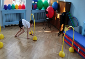 pokonujemy tor przeszkód