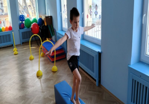 pokonujemy tor przeszkód