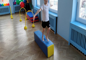 pokonujemy tor przeszkód