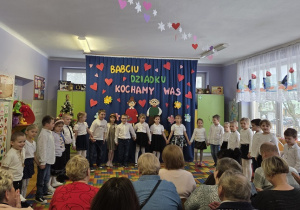 recytacja wierszy przez dzieci