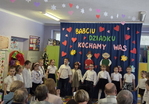 recytacja wierszy przez dzieci