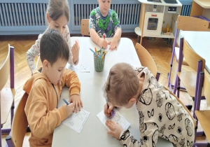 kolorujemy Bojka do naszego zeszytu projektowego