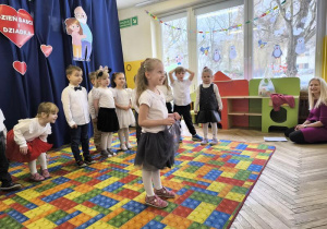 Występ dzieci z grupy Motylek