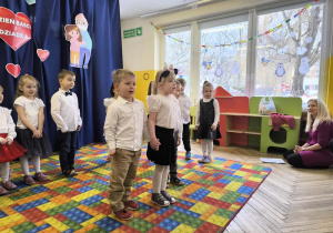 Występ dzieci z grupy Motylek