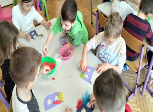 Poznajemy literkę ,,B''