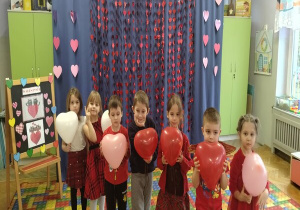 uskaweczki z serduszkami