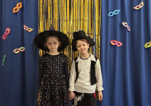 Pirat i wiedźma na balu