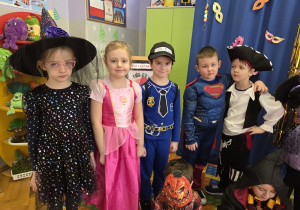 Pamiątkowe zdjęcie po balu