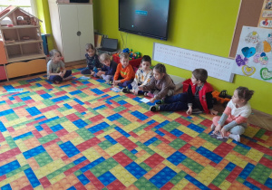 Dzieci poznają zwierzęta Arktyki i Antarktyki