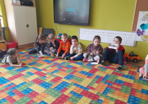 Dzieci poznają zwierzęta Arktyki i Antarktyki