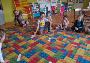 Dzieci poznają zwierzęta Arktyki i Antarktyki