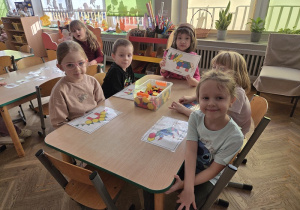 zabawa - zbuduj dinozaura