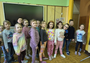 zapoznanie dzieci z salą lekcyjną