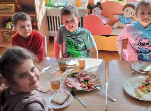 Szwedzki stół u Biedronek.