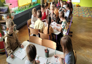 praca w książkach na szóstkę