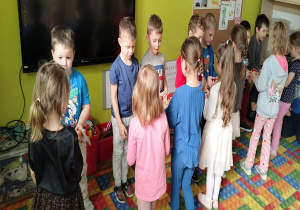 wręczanie prezentów