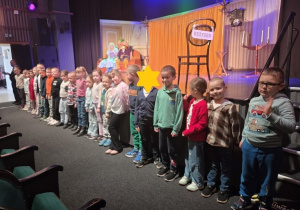 pamiątkowe zdjęcie po spektaklu