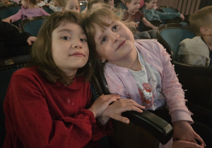 oglądanie spektaklu - Zakochany Miś