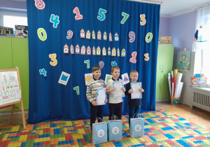 Wspólne zdjęcie uczestników konkursu