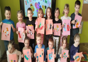 Dzień Kolorowej Skarpetki - ,,Truskawki''