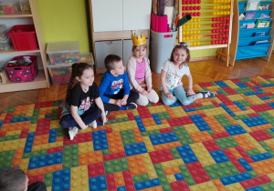 Dzieci opowiadają, co sprawia, że czują dumę