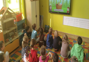 poznanie symboli potraw w koszyku - chleb