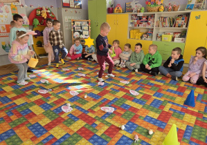 zabawa - wyścig z jajkiem