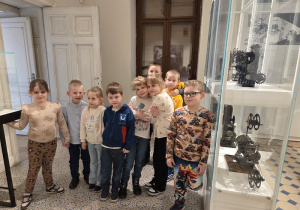 zwiedzanie muzealnych sal