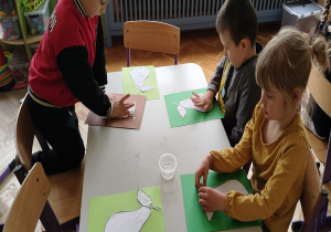 wykonujemy obrazek plastyczny