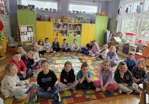 poznajemy krainę piramidy