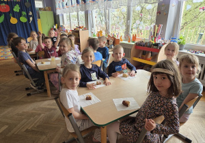 degustacja upieczonego ciasta