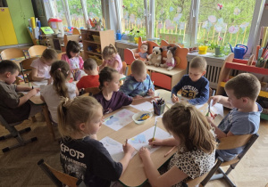 przedszkolaki obchodzą dzień dobrych uczynków