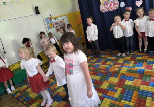 Grupa Motylki podczas występu